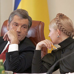 Ющенко vs Тимошенко: "аморфна свобода" проти "машини минулого"
