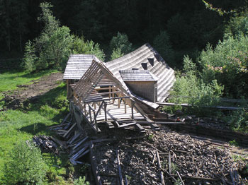 Закарпатские экологи не обнаружили никаких нарушений в восстановительных работах в Музее леса и сплава