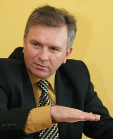 Ігор Кріль каже, що Тимошенко піариться на людському горі