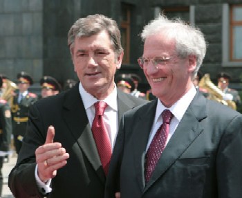 Виктор Ющенко с президентом Венгрии Ласло Шойомом. Фото ФОРУМ