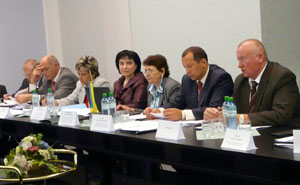 В Ужгороді змішана українсько-угорська комісія розглядає питання забезпечення прав нацменшин 