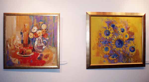 В галереї "Ужгород" відкрилася виставка полотен Надії Дідик та її доньок Наталії Мирончук та Іванки Войтович "Аrt longa" (Мистецтво вічне)