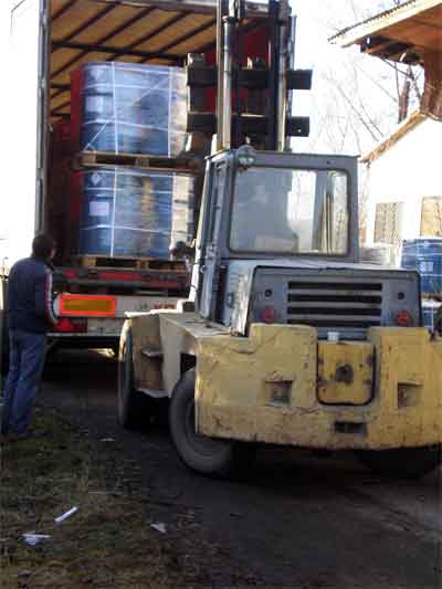 З Мукачева вивезли ще 17,314 тонн непридатних до використання хімічних засобів захисту рослин