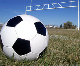 В Ужгороді відновили дівочий футбол
