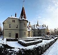 Палац-замок графів Шенборн - унікальна архітектурна пам'ятка Закарпаття (ФОТО)