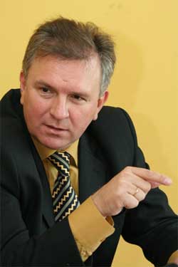 Кріль: До січневих президентських виборів нинішній рейтинг Тимошенко не доживе