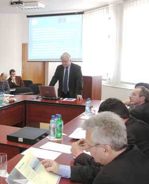 На Закарпатті відбувся українсько-румунський семінар в рамках спільного проекту по покращенню протипаводкового захисту річки Тиса
