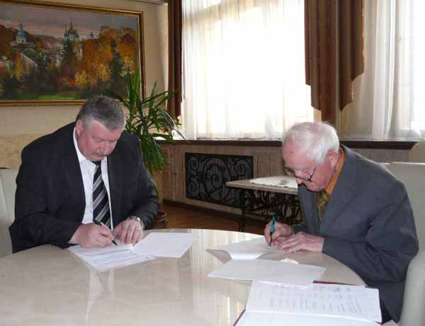 На Закарпатті влада і ветерани підписали угоду про співпрацю
