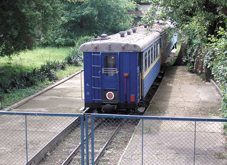 Ужгородська дитяча залізниця виявилася непотрібною ні залізничникам, ні владі