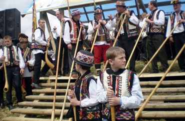 Віктор Ющенко взяв участь у святі вшанування вівчарів "Полонинське літо-2009" (ФОТО)