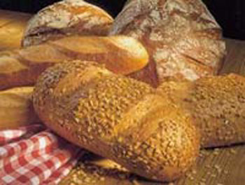 У закарпатському Середньому уже півроку не підвищуються ціни на хліб