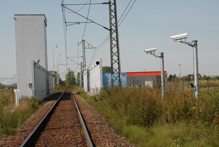 Словацький сканер на переході Ужгород-Матевце знову сканує  українські потяги і машиністів