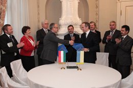 Україна та Угорщина підписали меморандум про співробітництво у галузі водного господарства та попередження катастроф
