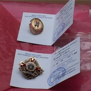 Одеських міліціонерів нагородили за арешт закарпатця, що грабував жінок (ФОТО)