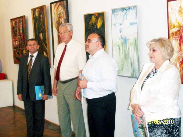 Коломийські художники представили свої роботи у Мукачівській картинній галереї (ФОТО)