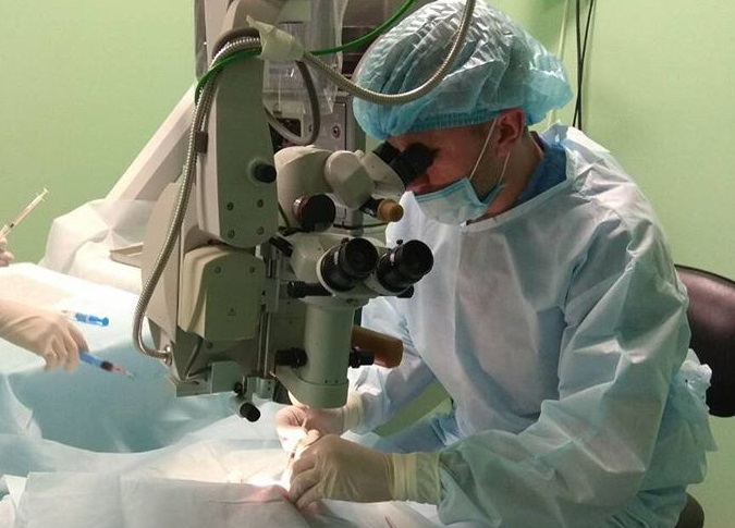В Ужгороді пацієнтів з поганим зором оглядатиме рефракційний хірург зі Львова