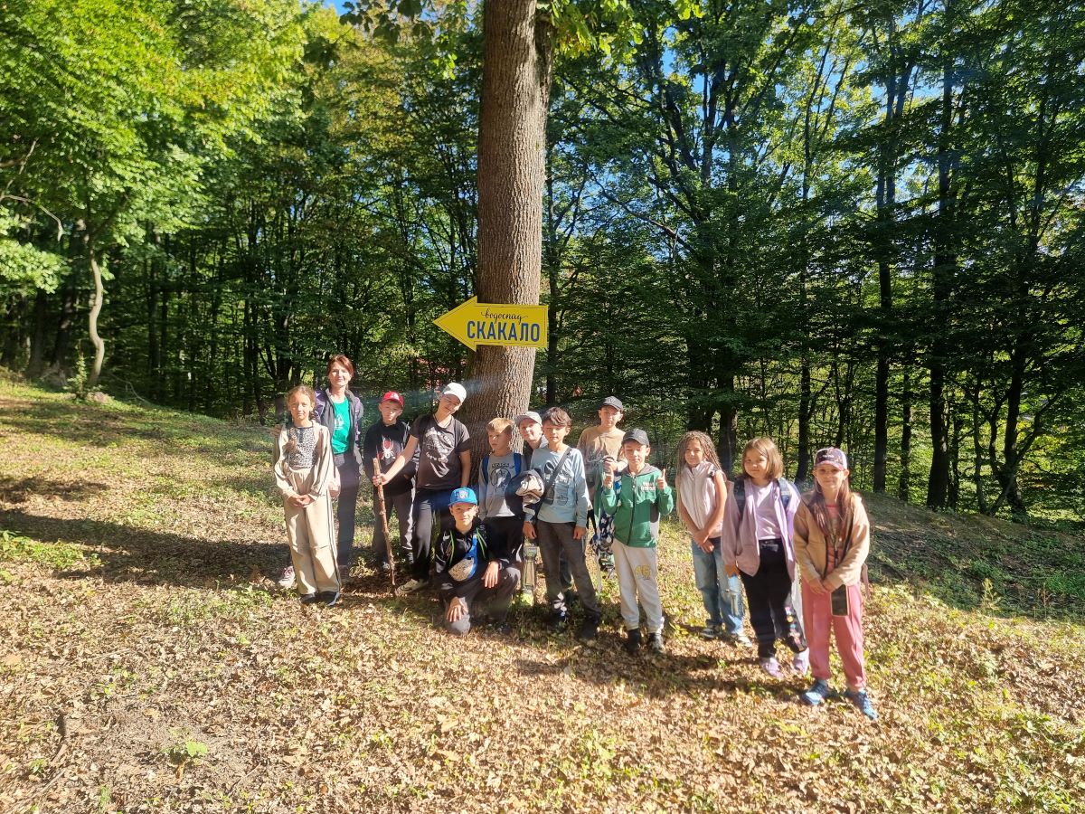 Пригода біля Скакала: екоосвітня мандрівка до водоспаду для дітей (ФОТО)