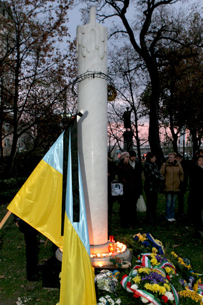 Українці Угорщини вшанували пам’ять жертв Голодомору (ФОТО)