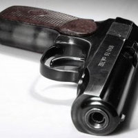 Чиновник, що стріляв в ужгородському кафе, отримав пістолет як журналіст (ВІДЕО)