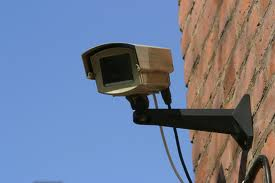 У Мукачеві з банку вкрали камеру відеоспостереження