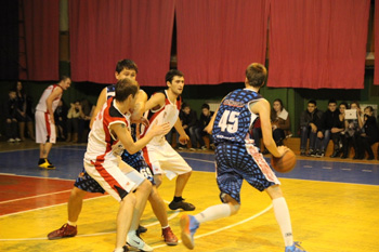 Ужгородські баскетболісти двічі переграли «Дідібао» з Кам’янець-Подільська 