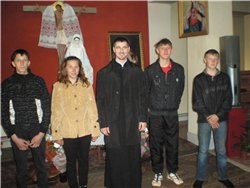 На Іршавщині соцслужби влаштували зустріч священика із важкими підлітками
