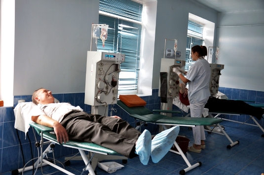 Закарпатські СБУшники здали кров для дитячої лікарні (ФОТО)