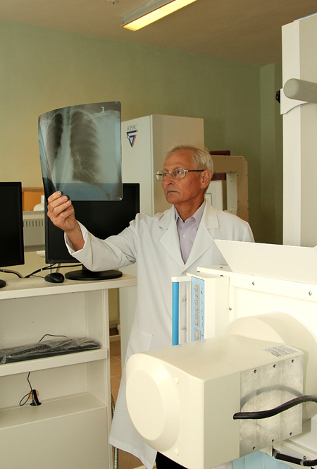 Берегівська райлікарня отримала діагностичний рентгенкомплекс вартістю майже 2 млн. грн.  