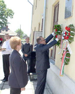  У Берегові вшанували пам’ять угорського поета Єнева Джіди (ФОТО)