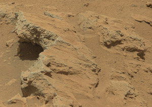 Марсохід Curiosity знайшов сліди стародавнього струмка на Марсі
