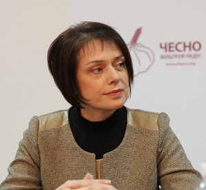 Стипендіальними "реформами" ректора УжНУ зацікавилася голова профільного комітету парламенту