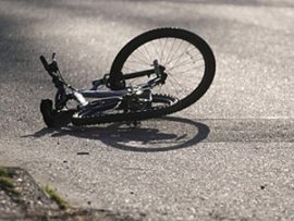 У Великих Геївцях водій збив велосипедиста та втік