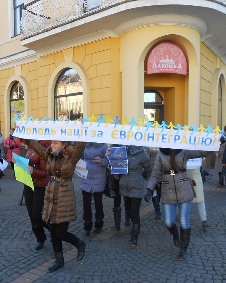 Міський голова Мукачева зустрівся  з протестуючими студентами (ФОТО)