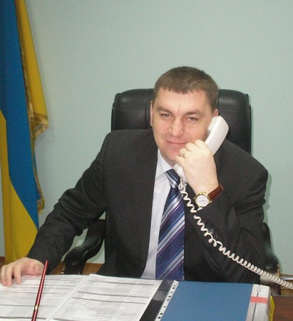 Янукович звільнив голову Мукачівської РДА "за порушення Присяги державного службовця"