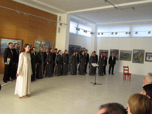 В Ужгороді відбувся концерт хору «Кантус», присвячений поезії Шевченка (ФОТО)