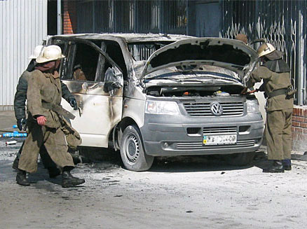 Підпалювачеві авто Немеша погрожують 10-ма роками тюрми