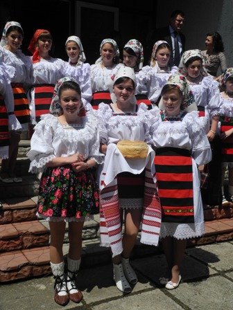 Відбувся обласний фестиваль народної творчості румунів Закарпаття "Мерцишор 2013" (ФОТО)