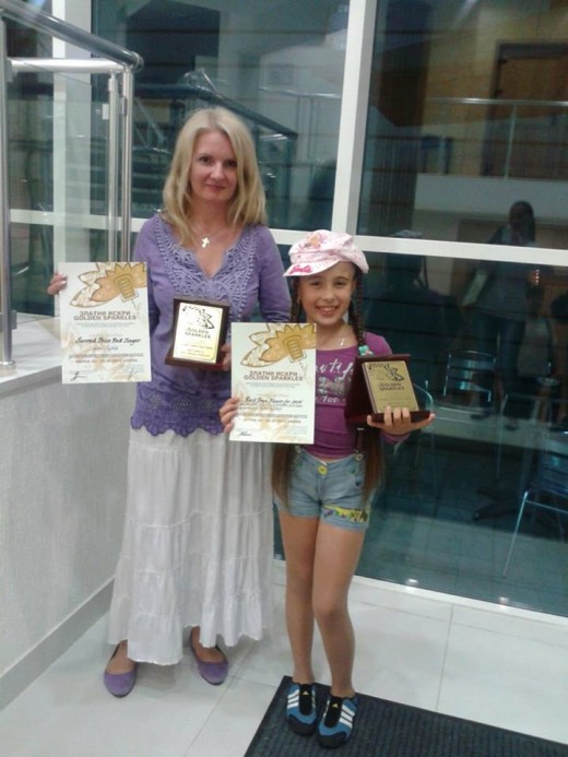 Маленька співачка з Мукачева здобула дві премії на фестивалі в Болгарії (ФОТО)