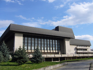 Під завершення 67-го театрального сезону закарпатський театр готується до 68-го