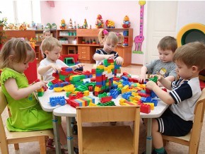 В Ужгороді в дитсадки ходить 96% дітей, у Чопі - 33%