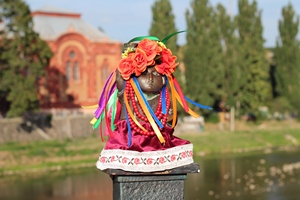 До Дня Незалежності «Свободка» в Ужгороді вдягнула вишиванку (ФОТО)