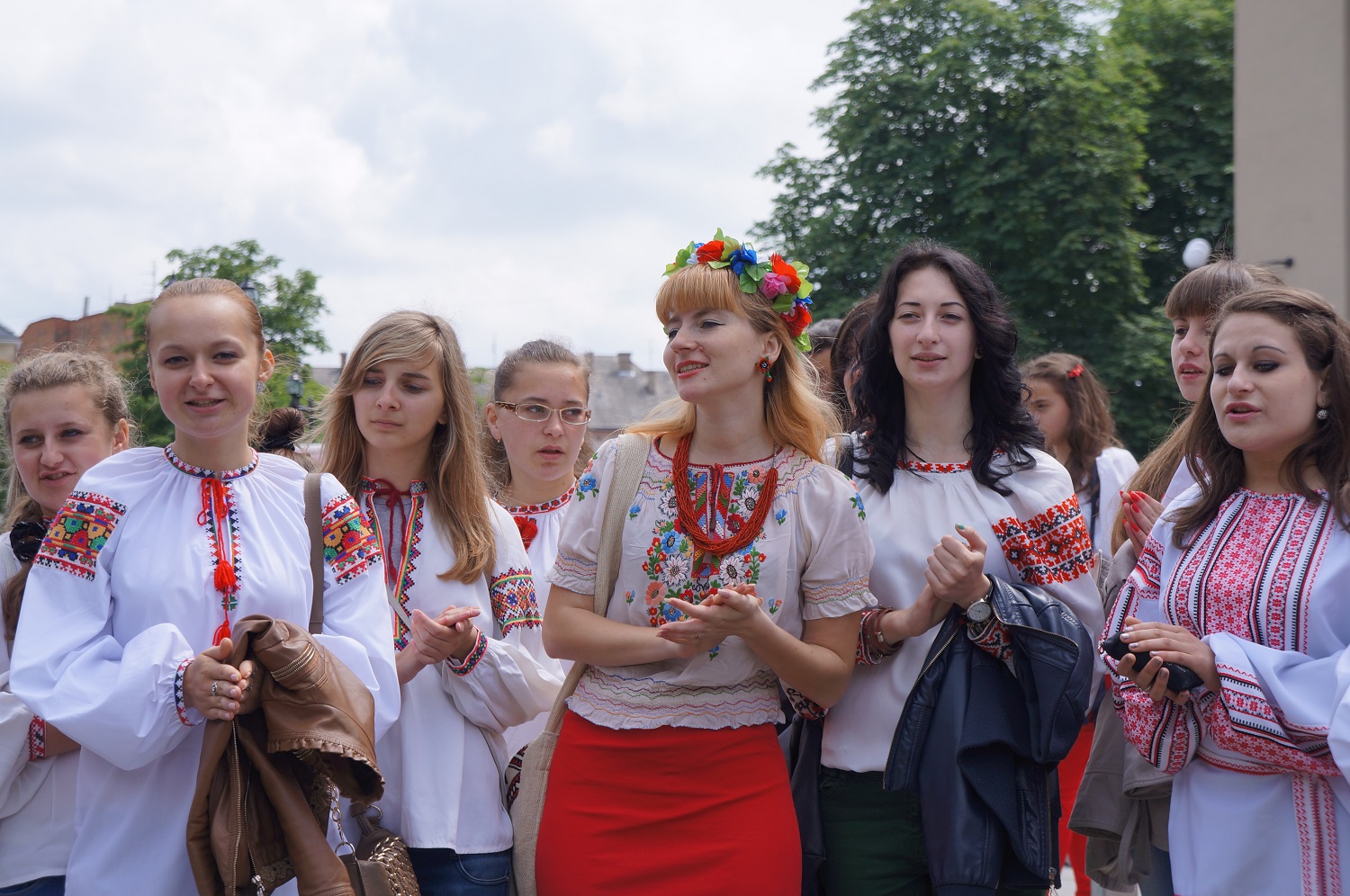 На День Незалежності в Ужгороді будуть виставка і парад вишиванок, концерт української пісні  і флеш-моб