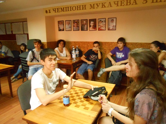 У Мукачеві визначають молоді шахові таланти України (ФОТО)