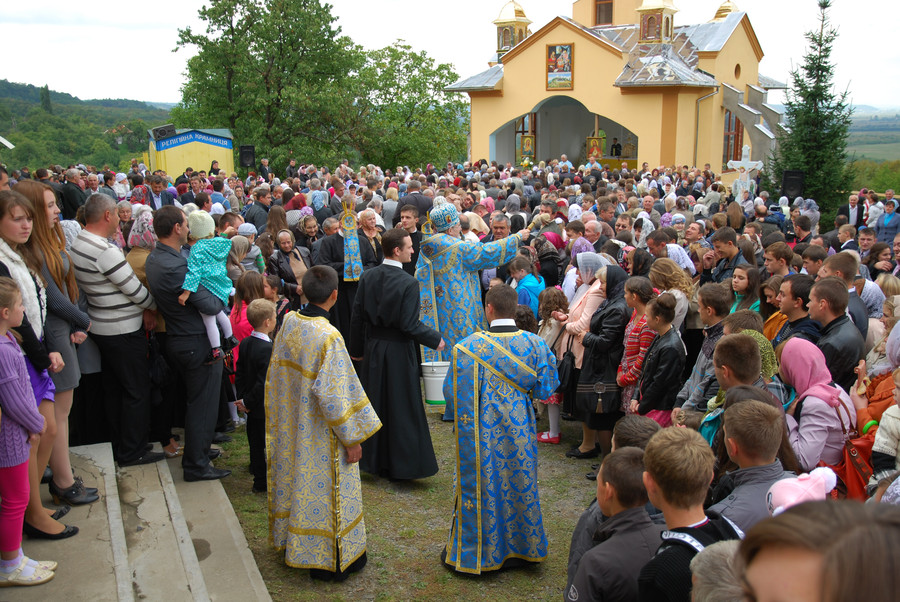 Владика Мілан взяв участь у відпустових святкуваннях в Імстичівському монастирі (ФОТО)