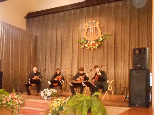 Музикантів Мукачева привітали з професійним святом (ФОТО)