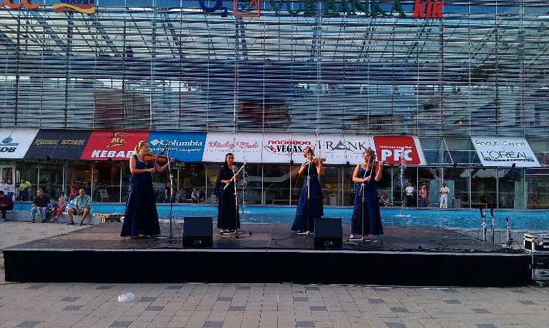 Ужгородська «Рапсодія» взяла участь у 13-му Європейському фестивалі культури народів та народностей (ФОТО)