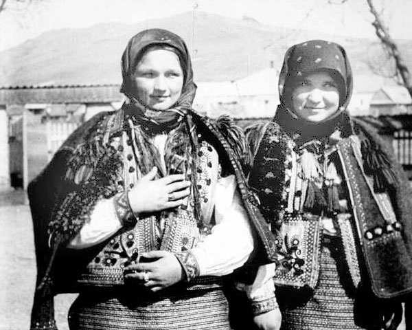 Закарпатські українці під владою Чехословаччини - рідкісні фотографії 1919-1938 років