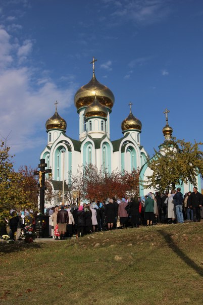 На престольне свято в Красногорському монастирі в Мукачеві освятили престіл і храм (ФОТО, ВІДЕО)