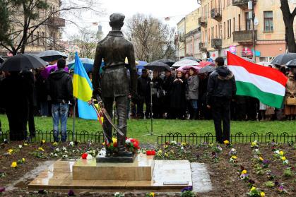 В Ужгороді відзначили річницю угорської револю́ції (ФОТО)