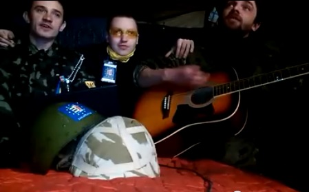 Всупереч бездіяльності влади закарпатці на Майдані підтримали українських військових у Криму піснями (ВІДЕО)